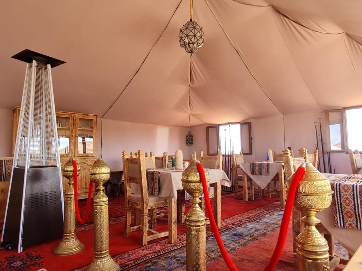 Amskou Luxury Desert Camp メルズーガ エクステリア 写真