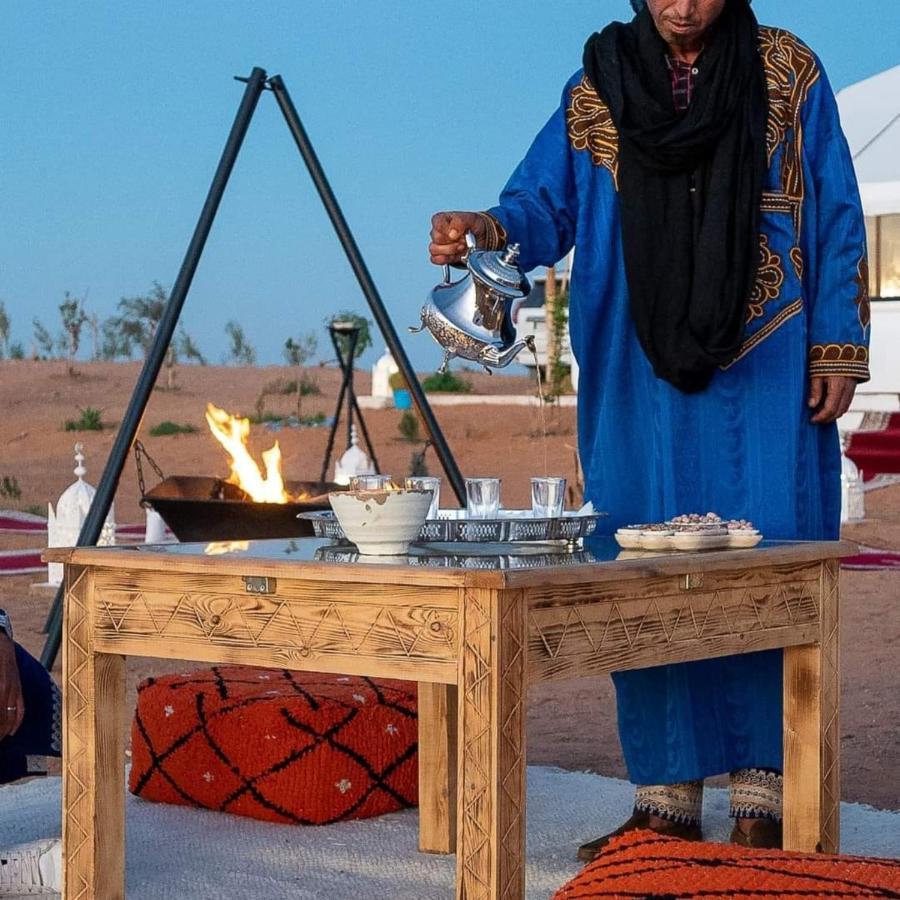 Amskou Luxury Desert Camp メルズーガ エクステリア 写真